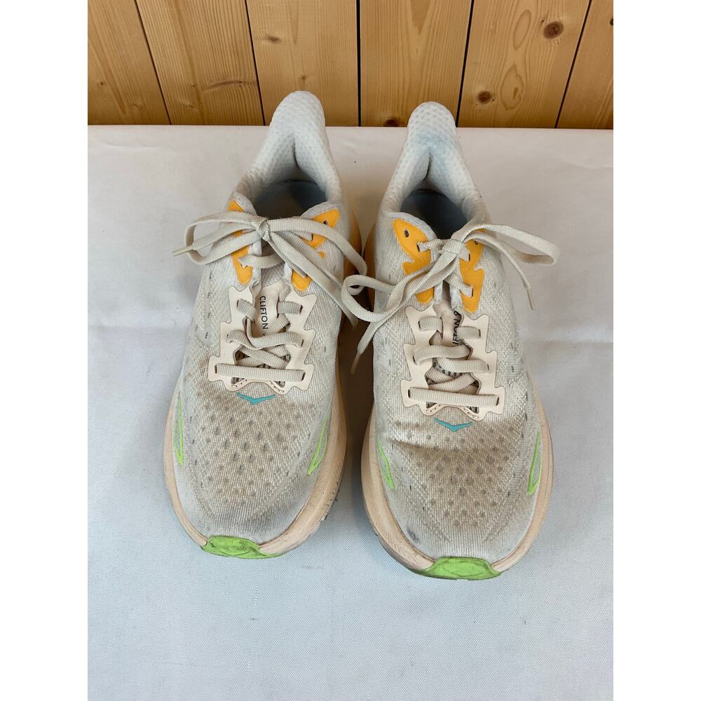 Hoka One One Clifton 9 Women's Size 6, Pink/Cream - Picture 2 of 8